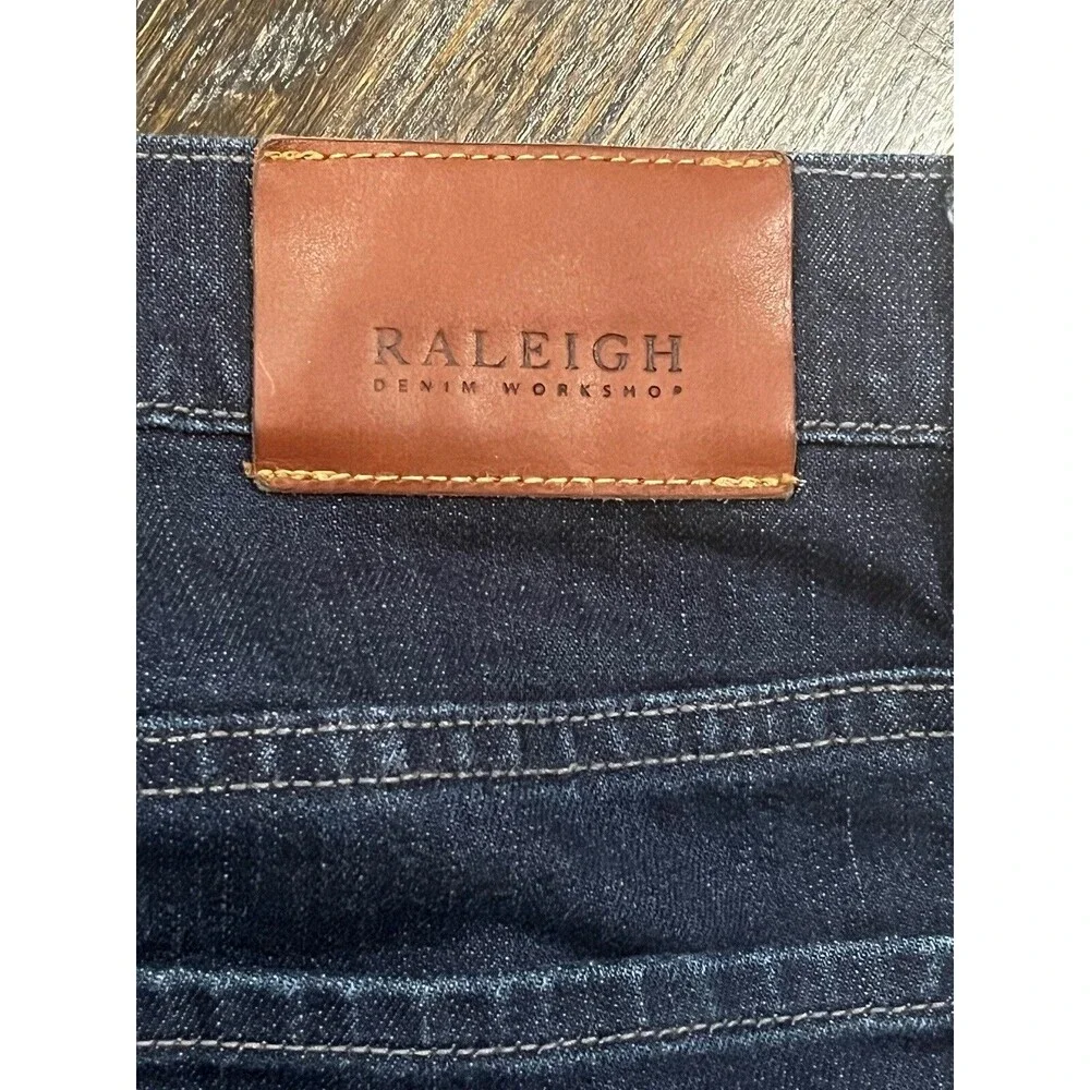 Raleigh Denim Jones Jeans Mens 32 x 30 Blue Slim Straight Fit Handcrafted Signed - Picture 12 of 12